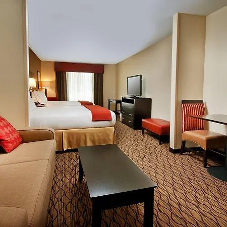 Holiday Inn Express Hotel And Suites Pearsall By Ihg Exterior photo