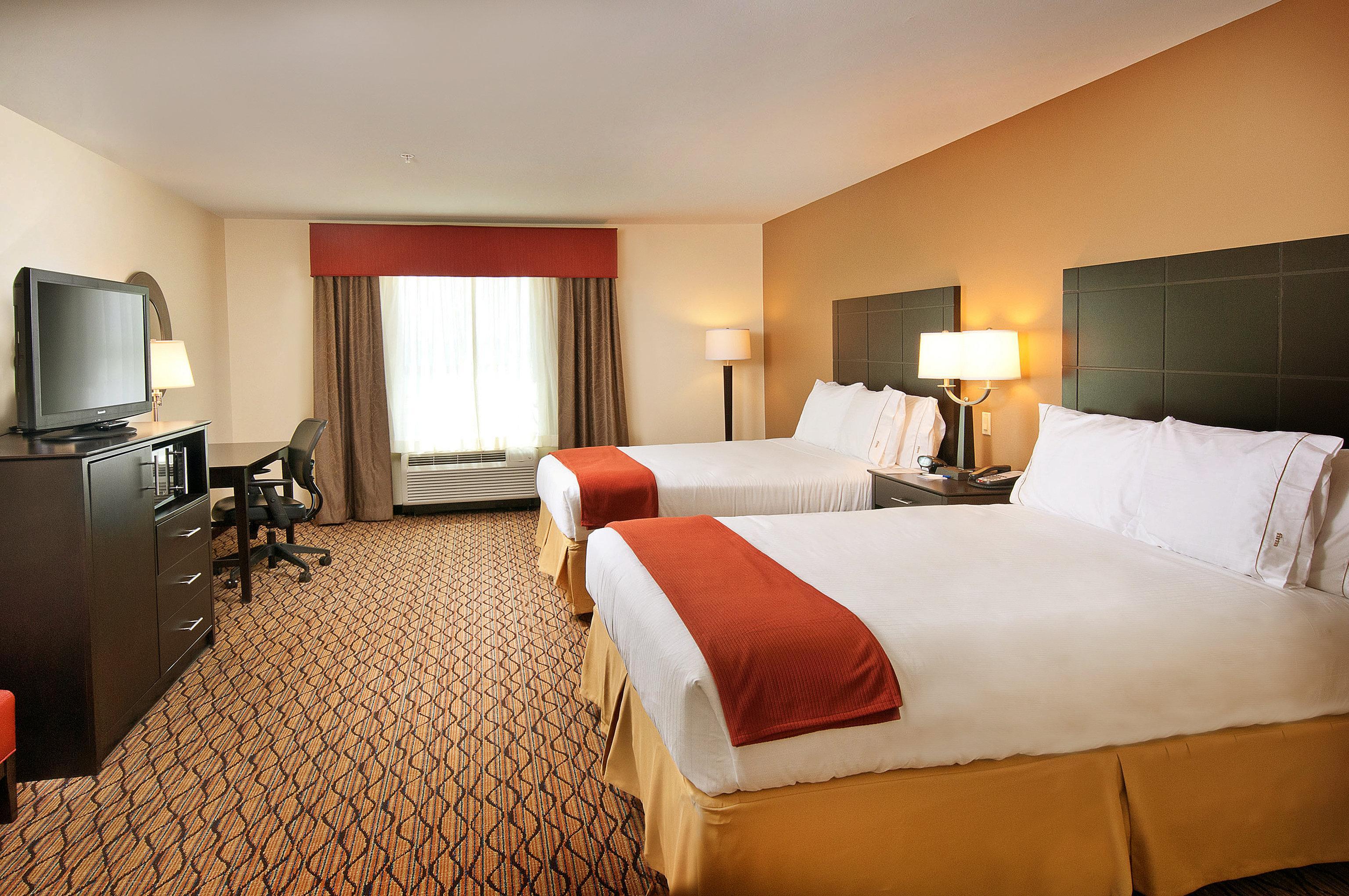 Express And By Ihg Pearsall